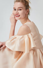 Load image into Gallery viewer, 100% Mulberry Silk Ruffled Off-the-shoulder Umbrella Hem Dress