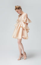 Load image into Gallery viewer, 100% Mulberry Silk Ruffled Off-the-shoulder Umbrella Hem Dress