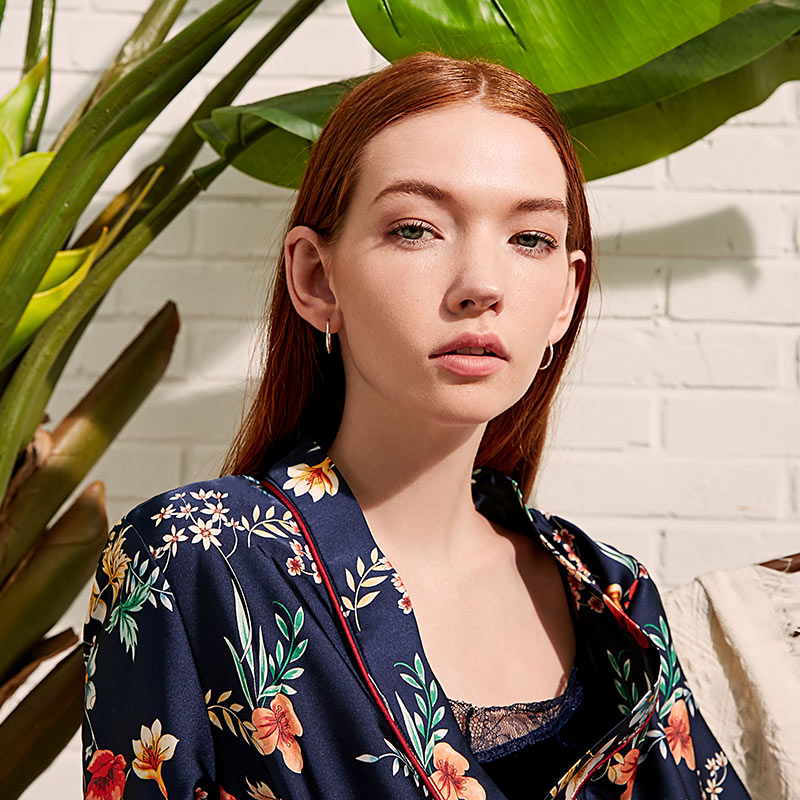 Drapery Botanic Print Lace-up Homewear Sleepwear