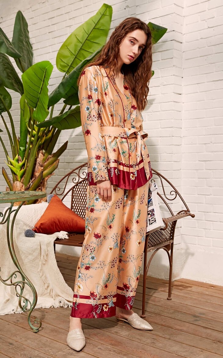 Drapery Botanic Print Lace-up Homewear Sleepwear