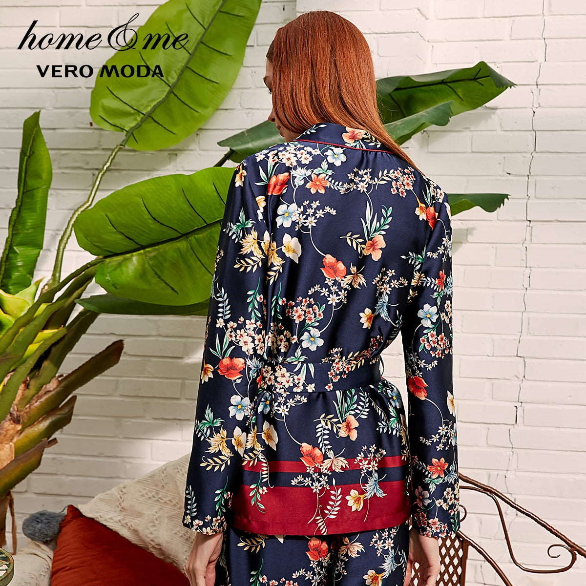 Drapery Botanic Print Lace-up Homewear Sleepwear