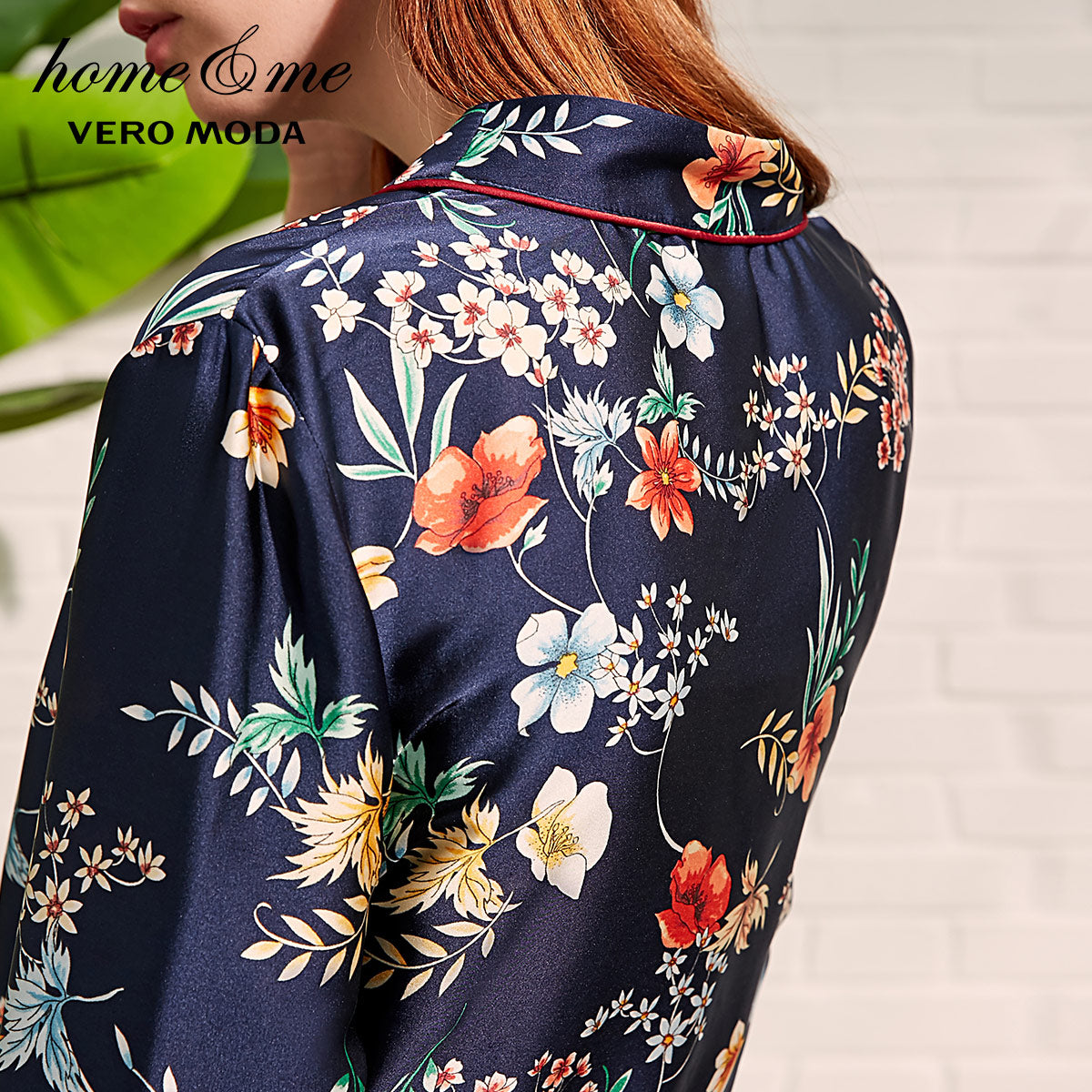 Drapery Botanic Print Lace-up Homewear Sleepwear