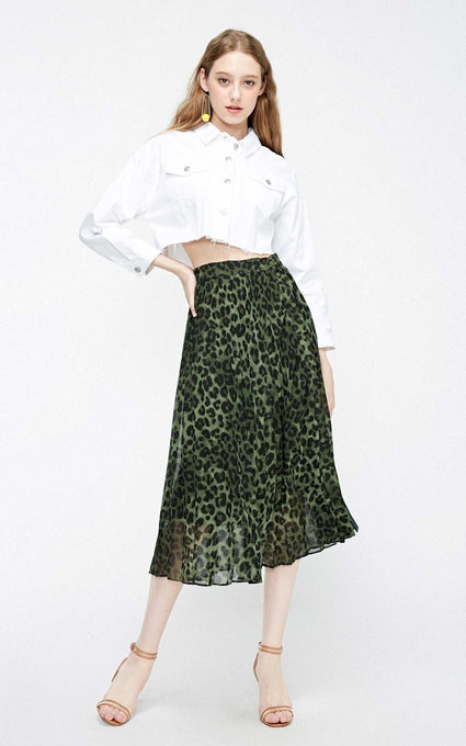 Leopard Print Pleated Skirt